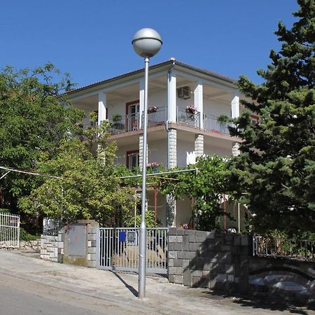 Apartment Selce 2379B Exterior photo