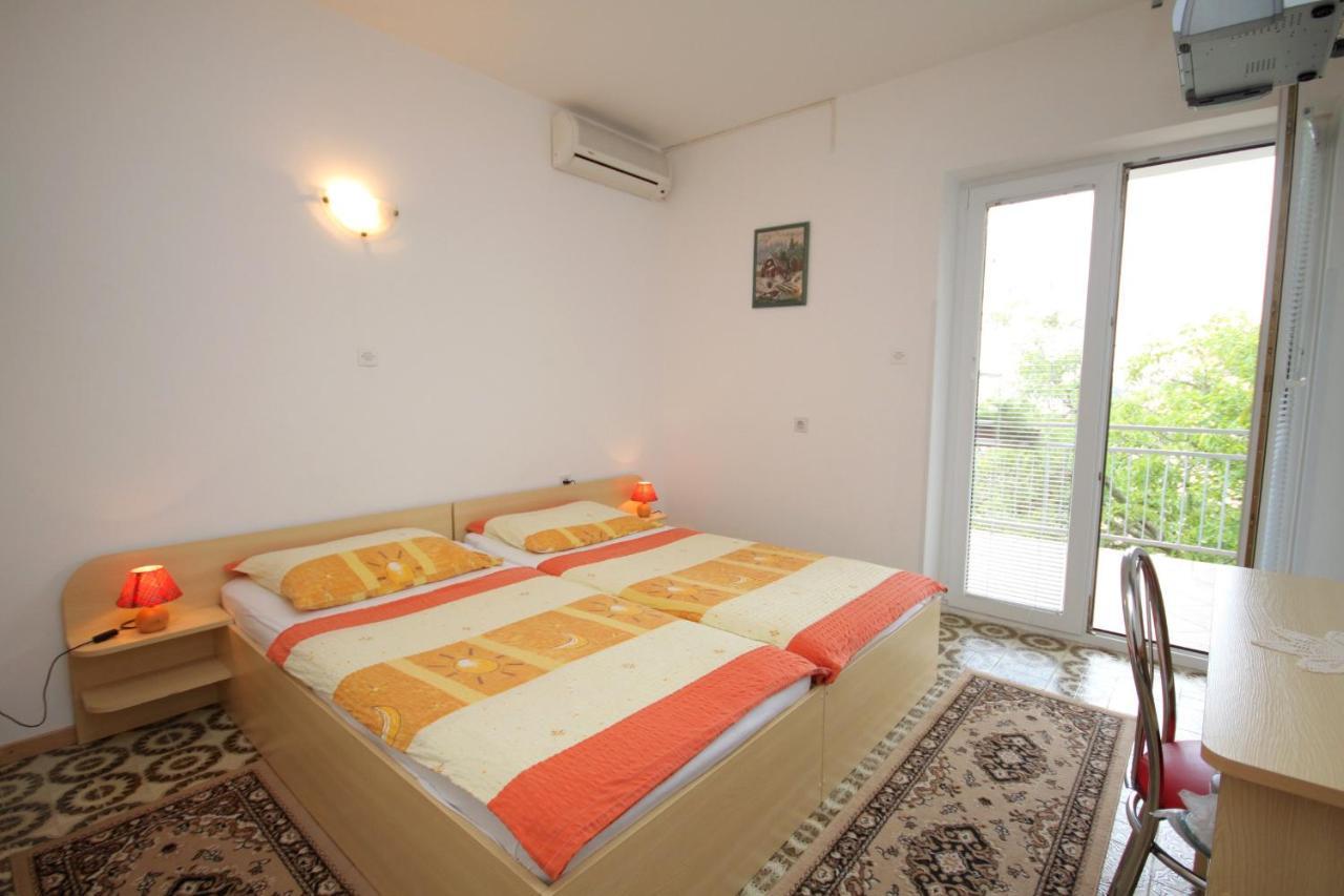 Apartment Selce 2379B Exterior photo